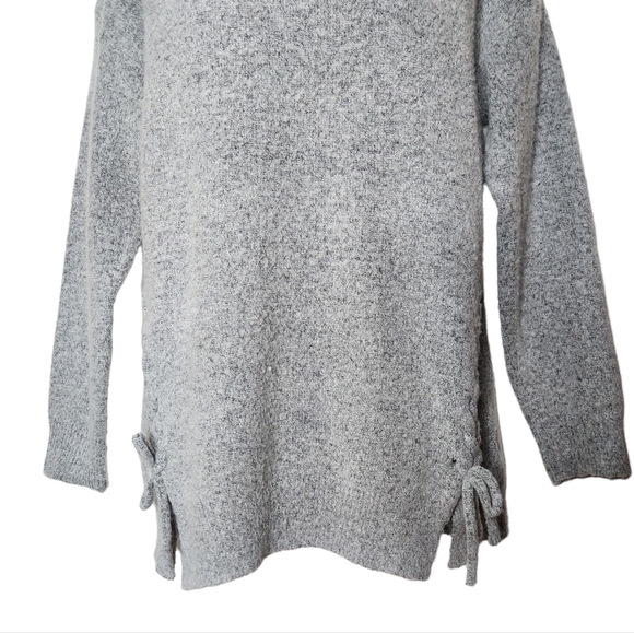 Dreamers Modcloth Gray Lace Up Braided Sweater Soft Size Small Women's - Picture 5 of 8
